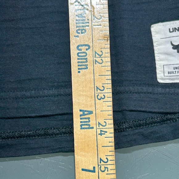 Under Armour YL Iron Paradise Logo Short Sleeve Hoodie - Picture 4 of 11